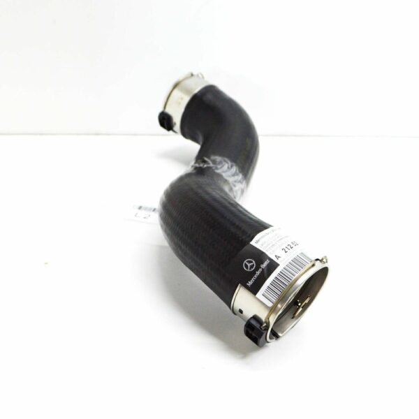 A2125280100 - NEW MB E-CLASS W212 LEFT INTERCOOLER HOSE A2125280100 3.0 DIESEL