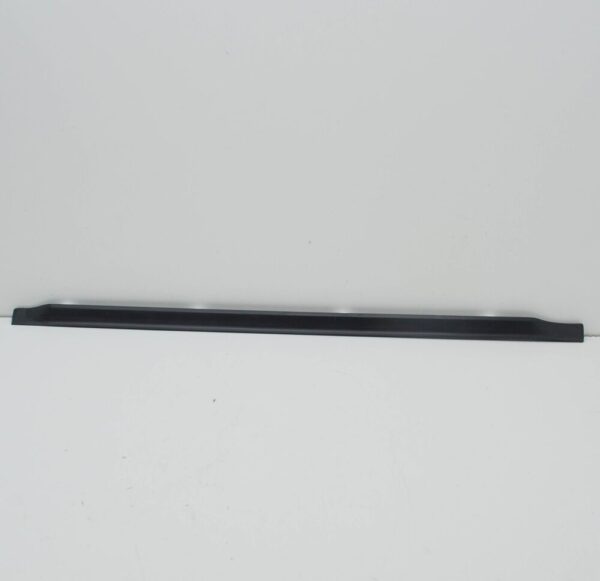 A2126903882 - NEW MB E W212 REAR RIGHT DOOR BOTTOM DEFLECTOR STRIP A2126903882 ORIGINAL