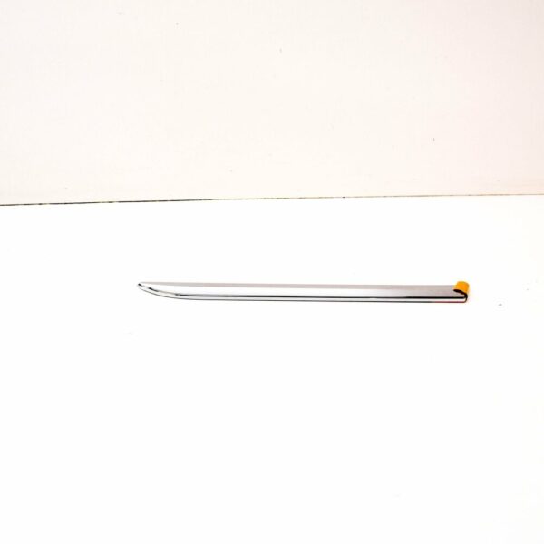 A2126904482 - NEW MERCEDES-BENZ E W212 FRONT RIGHT FENDER MOULDING A2126904482 ORIGINAL