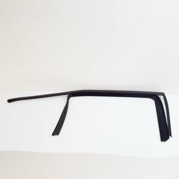 A2127351825 - NEW MERCEDES-BENZ E-CLASS W212 REAR RIGHT WINDOW GUIDE A2127351825