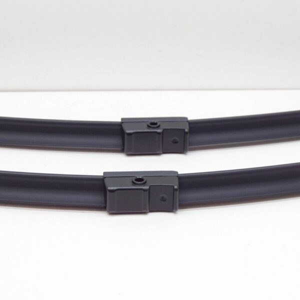 A2128202000 - MERCEDES-BENZ E W212 Front Wiper Blade Set RHD A2128202000 NEW GENUINE