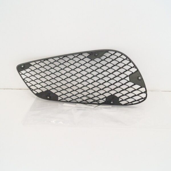 A2128850623 - NEW MERCEDES-BENZ E-CLASS W212 FRONT BUMPER RIGHT GRILL A2128850623 2015