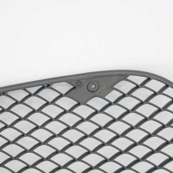 A2128850623 - NEW MERCEDES-BENZ E-CLASS W212 FRONT BUMPER RIGHT GRILL A2128850623 2015