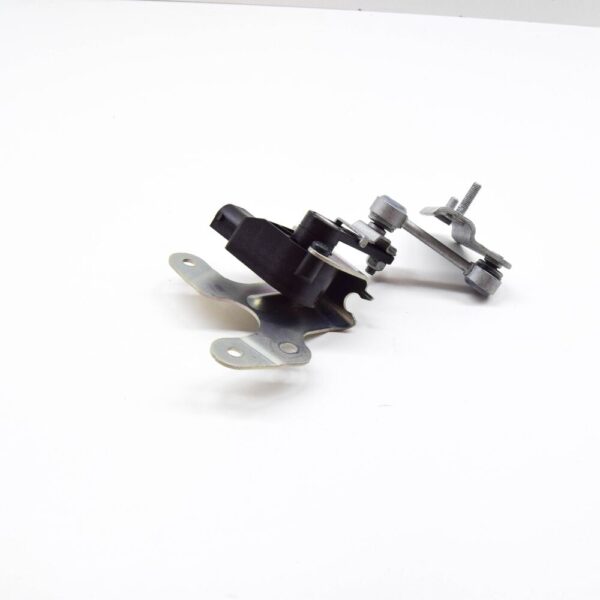 A2129053002 - MERCEDES-BENZ C W204 Rear Right Turning Angle Sensor A2129053002 NEW GENUINE