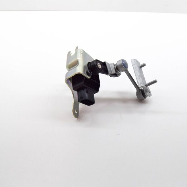 A2129053002 - MERCEDES-BENZ C W204 Rear Right Turning Angle Sensor A2129053002 NEW GENUINE