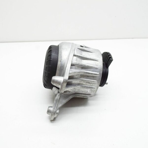 A2132402400 - NEW MERCEDES-BENZ E W213 FRONT LEFT ENGINE MOUNT A2132402400 ORIGINAL