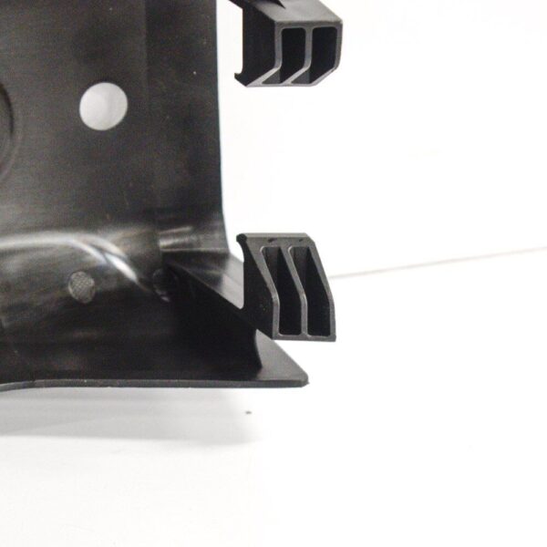 A2133520800 - NEW MERCEDES BENZ E CLASS W213 REAR RIGHT CONTROL ARM COVER A2133520800 ORIGINAL