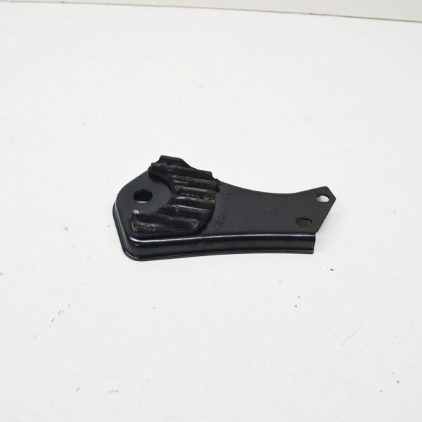 A2133521100 - NEW MERCEDES-BENZ E W213 REAR AXLE LEFT THRUST PLATE A2133521100 ORIGINAL