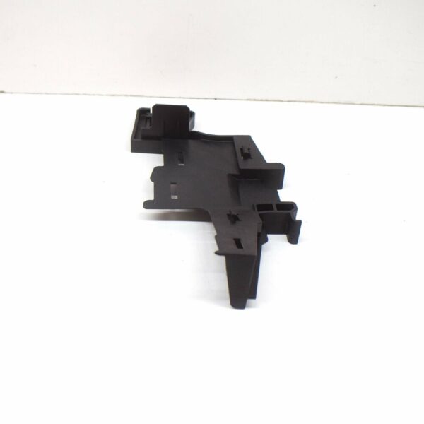 A2135011300 - NEW MB E W213 COOLANT RADIATOR LEFT AIR BAFFLE BRACKET A2135011300 ORIGINAL