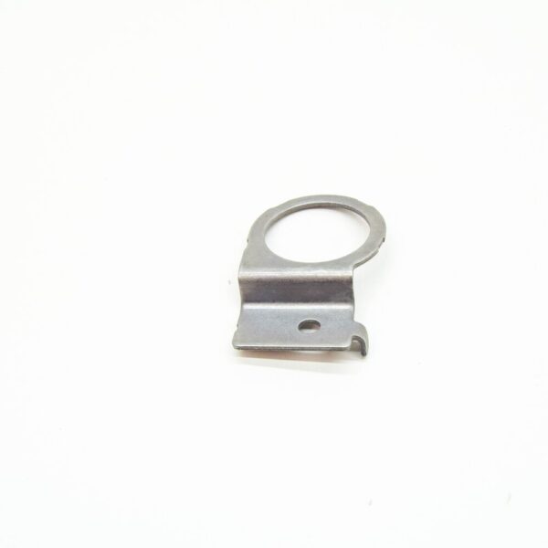 A2135013201 - NEW MERCEDES-BENZ E W213 COOLER MOUNT COVER RIGHT BRACKET A2135013201 ORIGINAL