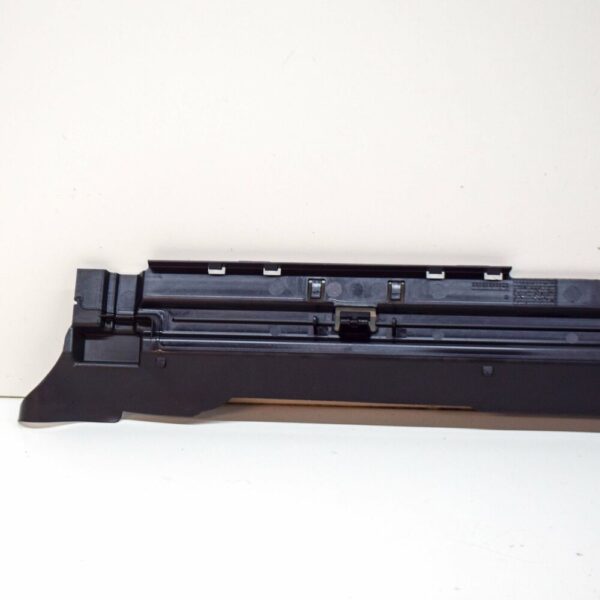 A2135050930 - New MB E W213 Front Radiator Lower Air Duct Segment A2135050930