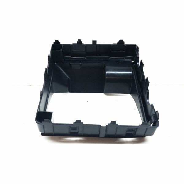 A2135051800 - NEW MB E W213 AMG LEFT RADIATOR REAR AIR DUCT SEGMENT A2135051800 ORIGINAL