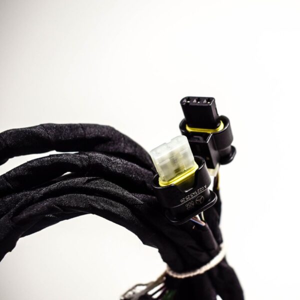 A2135405603 - NEW MB E W213 FRONT BUMPER PDC PARK SENSOR WIRING HARNESS A2135405603 ORIGINAL