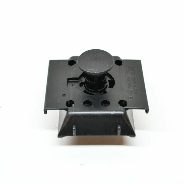 A2136281200 - NEW MB E W213 FRONT JACK TO INTEGRAL CARRIER FIXTURE A2136281200 ORIGINAL