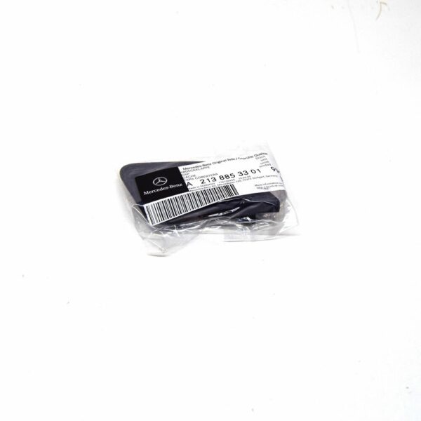 A21388533019999 - NEW MB E W213 REAR BUMPER TOW EYE UPPER PART COVER A21388533019999
