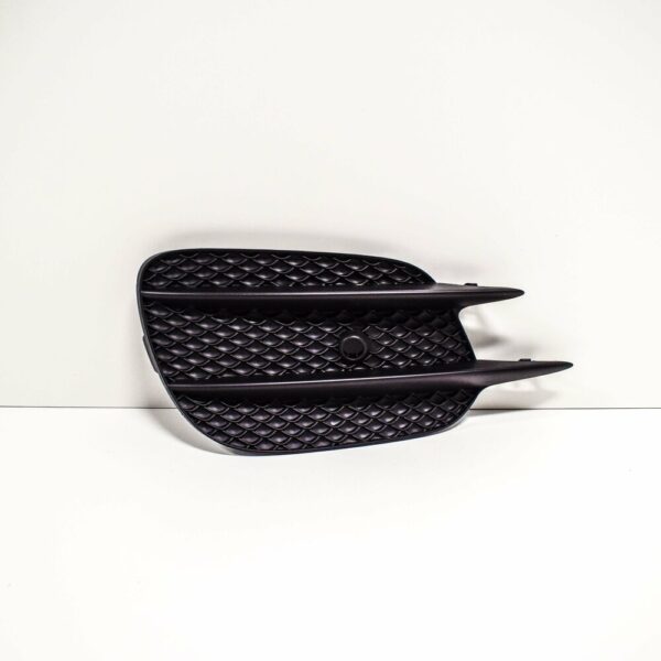 A2138856700 - NEW MERCEDES BENZ E W213 LOWER FRONT LEFT BUMPER GRILL A2138856700