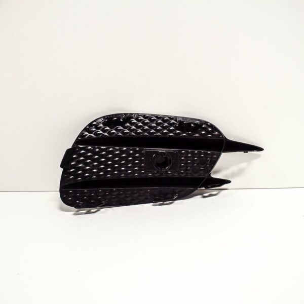 A2138856700 - NEW MERCEDES BENZ E W213 LOWER FRONT LEFT BUMPER GRILL A2138856700