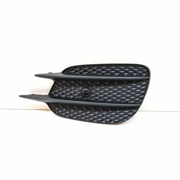A2138856800 - NEW MB E-CLASS W213 FRONT AMG BUMPER RIGHT GRILLE A2138856800