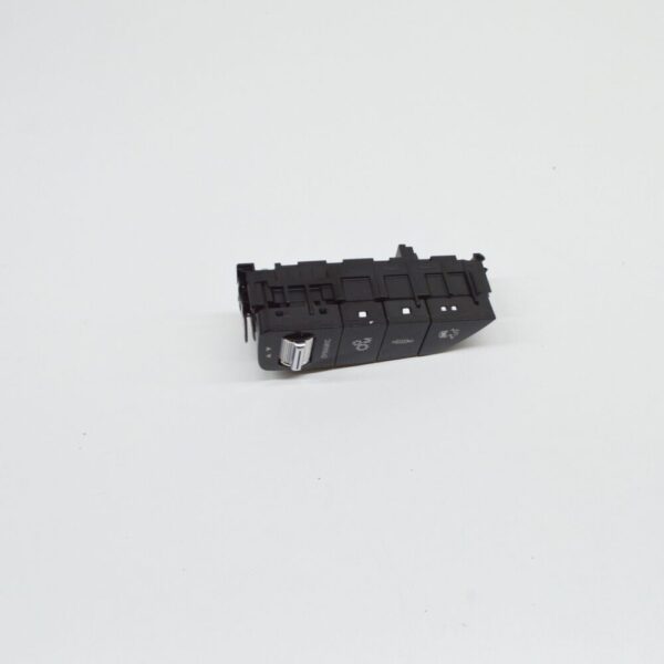A2139052404 - NEW MB E W213 AMG LOWER CONTROL PANEL LEFT SWITCH BLOCK A2139052404 ORIGINAL
