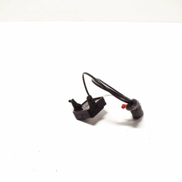 A213905440128 - NEW MB E W213 FRONT DOOR MIRROR GPS NAVIGATION ANTENNA A213905440128 OEM