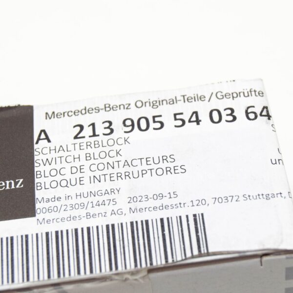 A21390554039051 - MERCEDES-BENZ E C238 Trailer Coupling Switch Block A21390554039051 NEW GENUINE