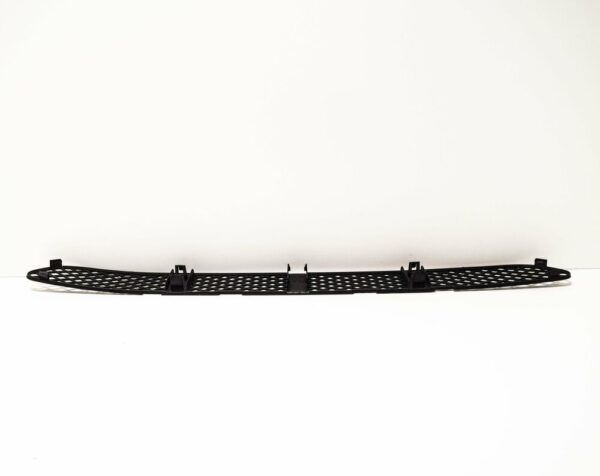 A2158850622 - MERCEDES BENZ CL W215 FRONT BUMPER LOWER CENTER GRILL A2158850622 00-01 NEW