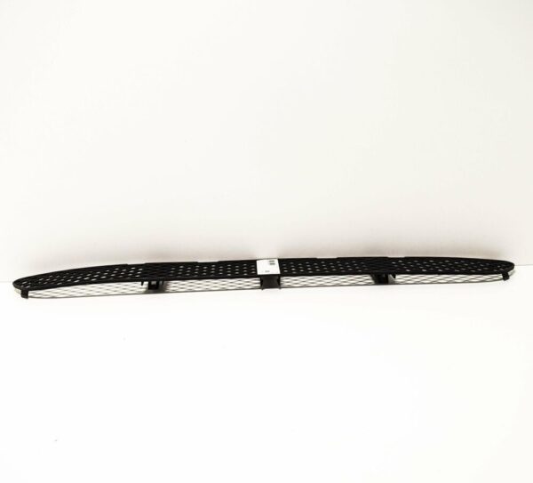 A2158850622 - MERCEDES BENZ CL W215 FRONT BUMPER LOWER CENTER GRILL A2158850622 00-01 NEW