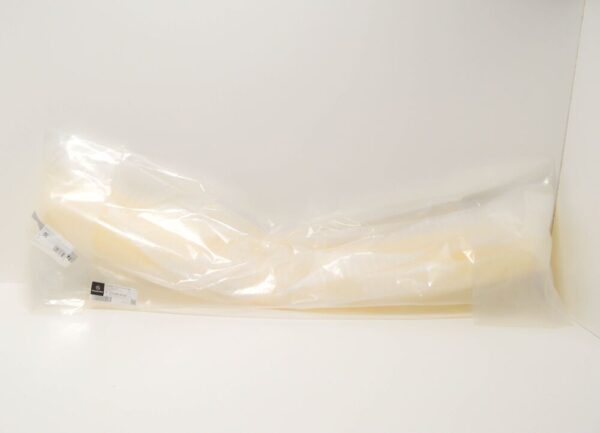 A2168850422 - NEW MB CL C216 AMG FRONT BUMPER LOWER CENTER COVER A2168850422 ORIGINAL