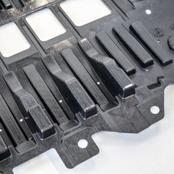 A2175200500 - NEW MERCEDES-BENZ S-CLASS COUPE C217 ENGINE PROTECTION COVER A2175200500