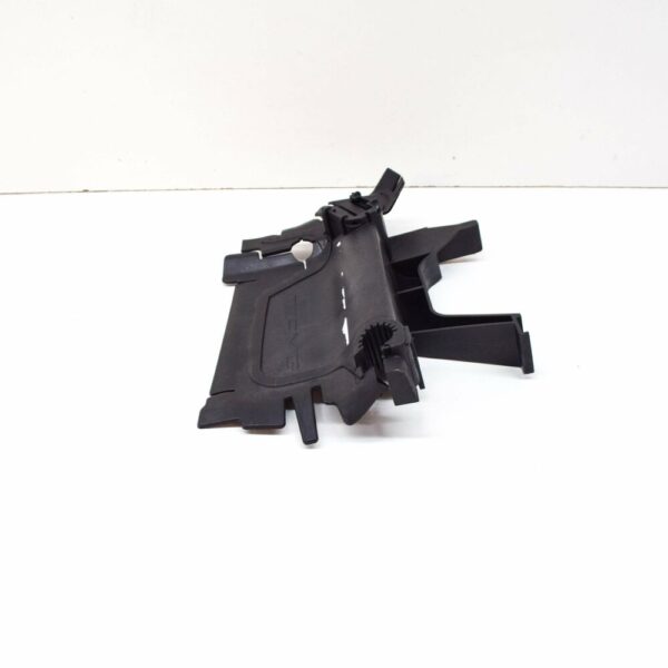 A2185000031 - NEW MB CLS C218 AMG OIL COOLER LEFT BRACKET A2185000031 ORIGINAL