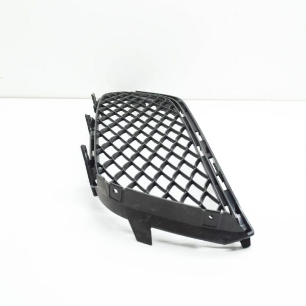 A2188852622 - NEW MB CLS C218 FRONT AMG BUMPER RIGHT LOWER GRILLE A2188852622 2015 ORIGINAL