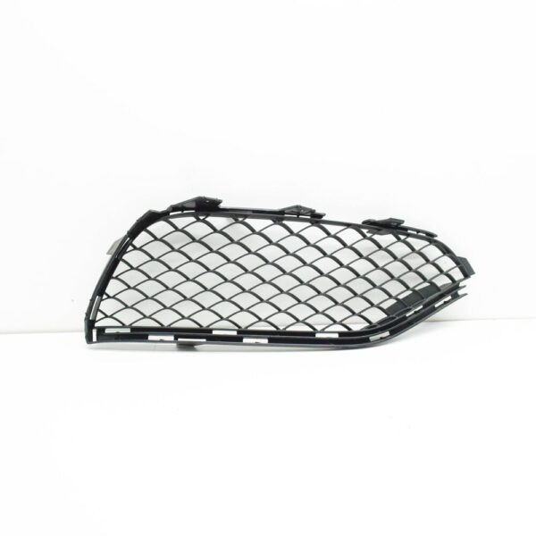 A2188852622 - NEW MB CLS C218 FRONT AMG BUMPER RIGHT LOWER GRILLE A2188852622 2015 ORIGINAL