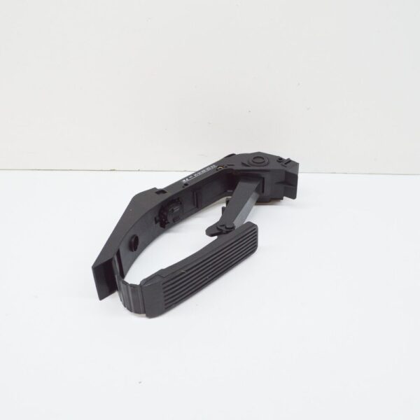 A2203000004 - New MERCEDES-BENZ S-CLASS W220 Accelerator Pedal A2203000004