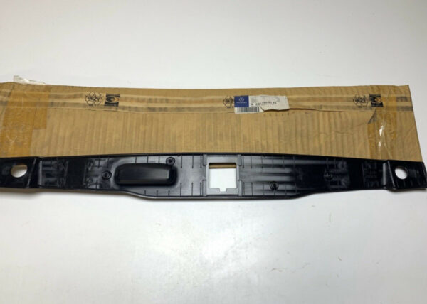 A2207500193 - NEW MERCEDES-BENZ S W220 TRUNK LID FASTENER HANDLE A2207500193 ORIGINAL