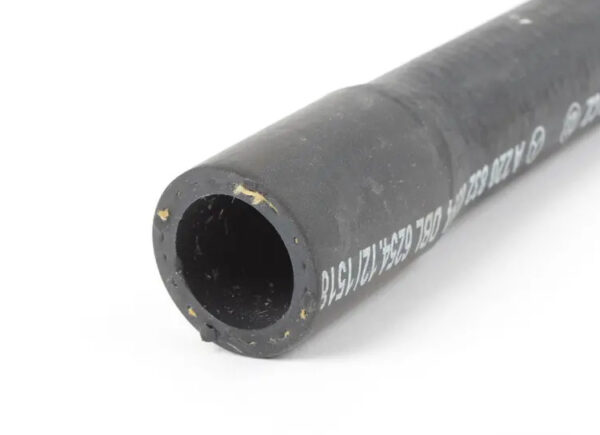 A2208320394 - NEW MB S W220 HEAT EXCHANGER TO WATER VALVE HOSE LHD A2208320394 00-05 ORIGINAL