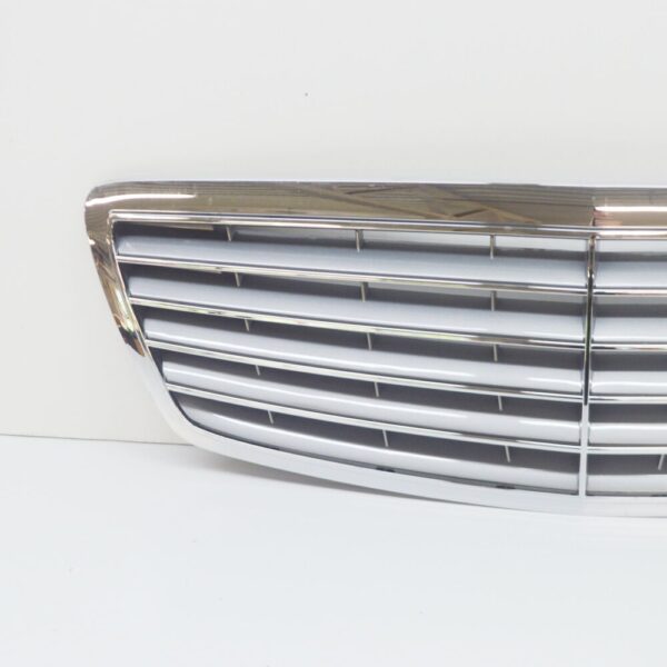 A22088005837712 - MB S W220 radiator grille for front bumper A22088005837712 original part