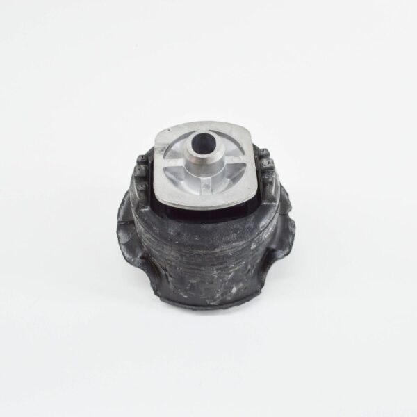 A2213511642 - NEW MB S W221 REAR SUBFRAME MOUNTING RUBBER BUSHING A2213511642 ORIGINAL