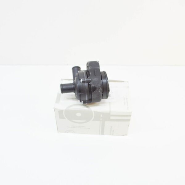 A2215000286 - Mercedes-Benz S W221 engine auxiliary water pump A2215000286 NEW ORIGINAL