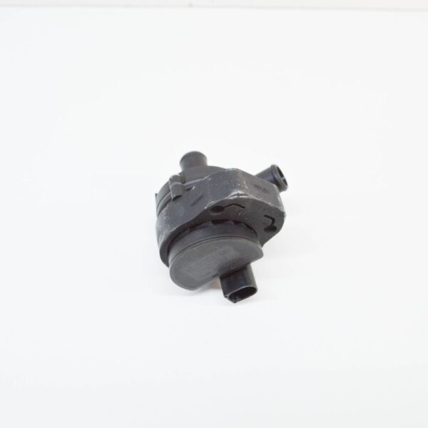 A2215000286 - Mercedes-Benz S W221 engine auxiliary water pump A2215000286 NEW ORIGINAL