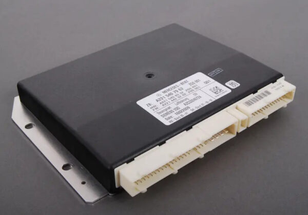 A2215407962 - NEW MERCEDES-BENZ S W221 PNEUMATIC SUSPENSION CONTROL UNIT A2215407962 ORIGINAL