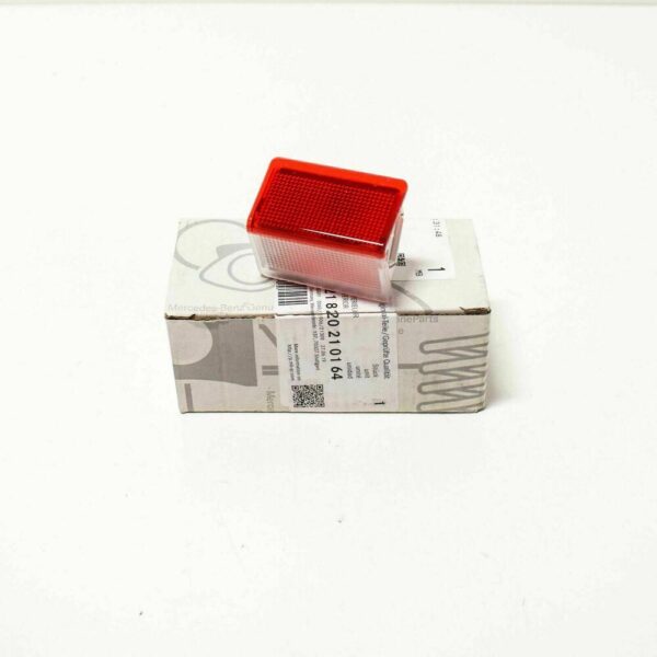 A221820210164 - OEM GENUINE MERCEDES BENZ C W205 TRUNK LUGGAGE INTERIOR LIGHT A221820210164