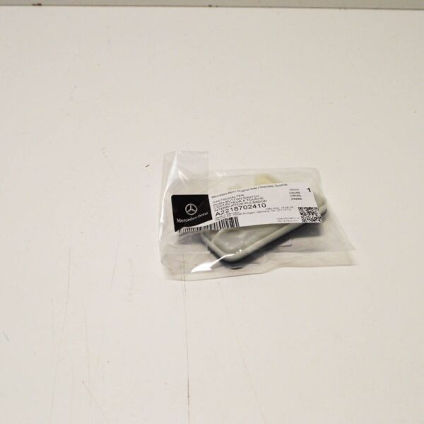 A2218702410 - NEW MERCEDES E W212 REAR SWITCH A2218702410 TAILGATE TRUNK RELEASE