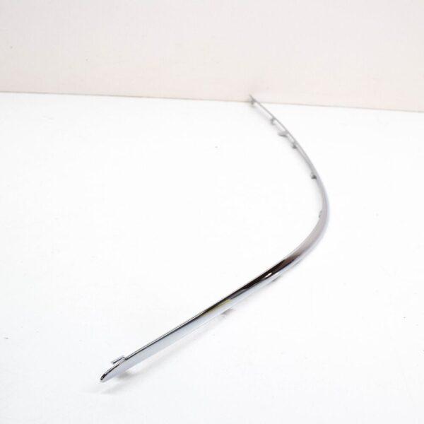 A2218850221 - NEW MB S-CLASS W221 FRONT BUMPER RIGHT CHROME TRIM A2218850221 2011 ORIGINAL