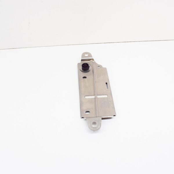 A2225452000 - NEW MB S W222 REMOTE TRUNK CLOSING CONTROL UNIT BRACKET A2225452000 ORIGINAL