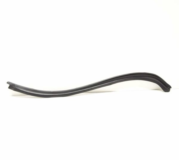 A2227300978 - NEW MERCEDES-BENZ S-CLASS W222 REAR LEFT DOOR SEAL A2227300978 ORIGINAL