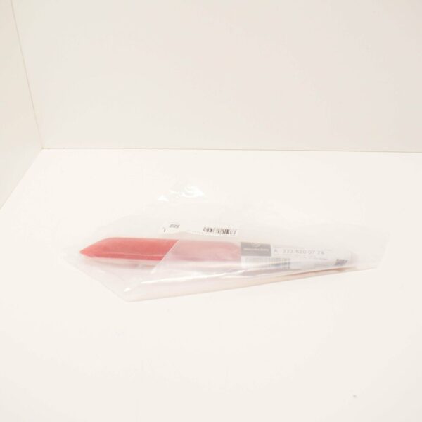 A2228200774 - NEW MB S-CLASS W222 REAR BUMPER REFLECTOR LEFT SIDE A2228200774