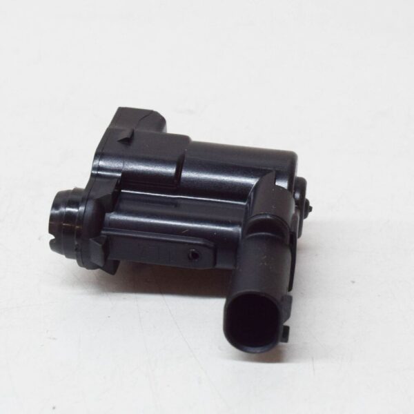 A2228203197 - MB E W213 Rear Bumper Central Locking Actuator A0008206205 NEW GENUINE