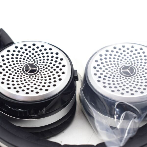 A222820500164 - NEW MERCEDES-BENZ S W222 HEADPHONES A222820500164 ORIGINAL