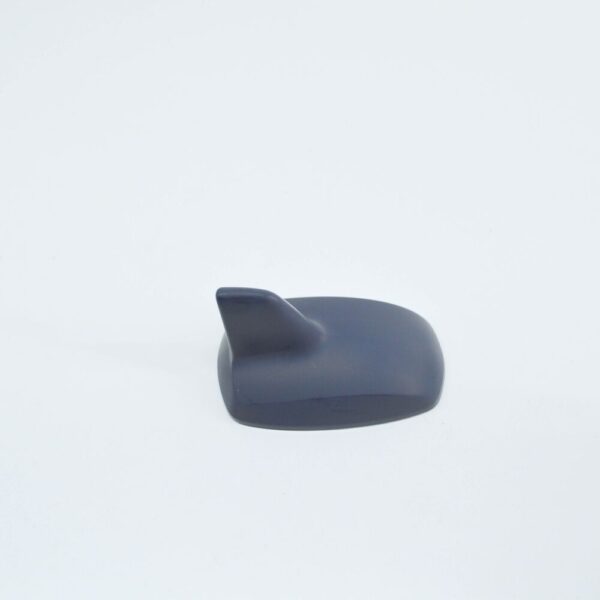 A22282705289799 - NEW MERCEDES-BENZ S W222 REAR CENTER ROOF ANTENNA COVER A22282705289799 ORIGINAL