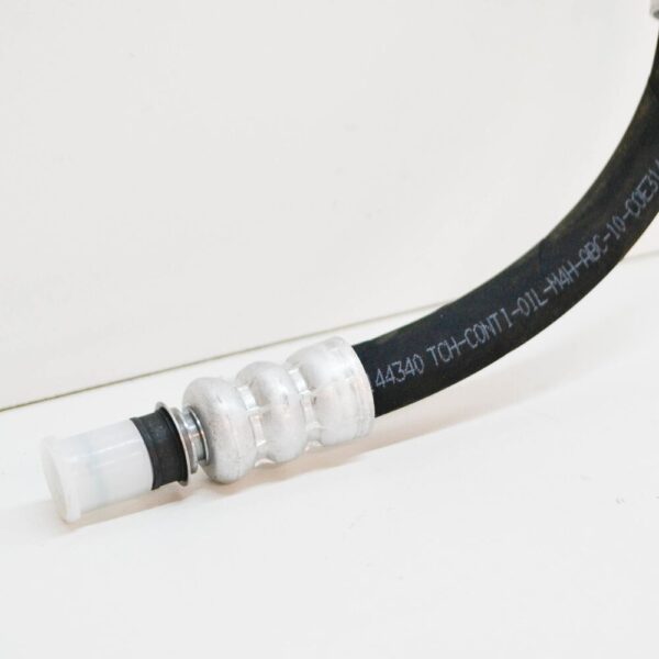 A2309970552 - MB SL R230 for returning the rear accumulator hose A2309970552 new